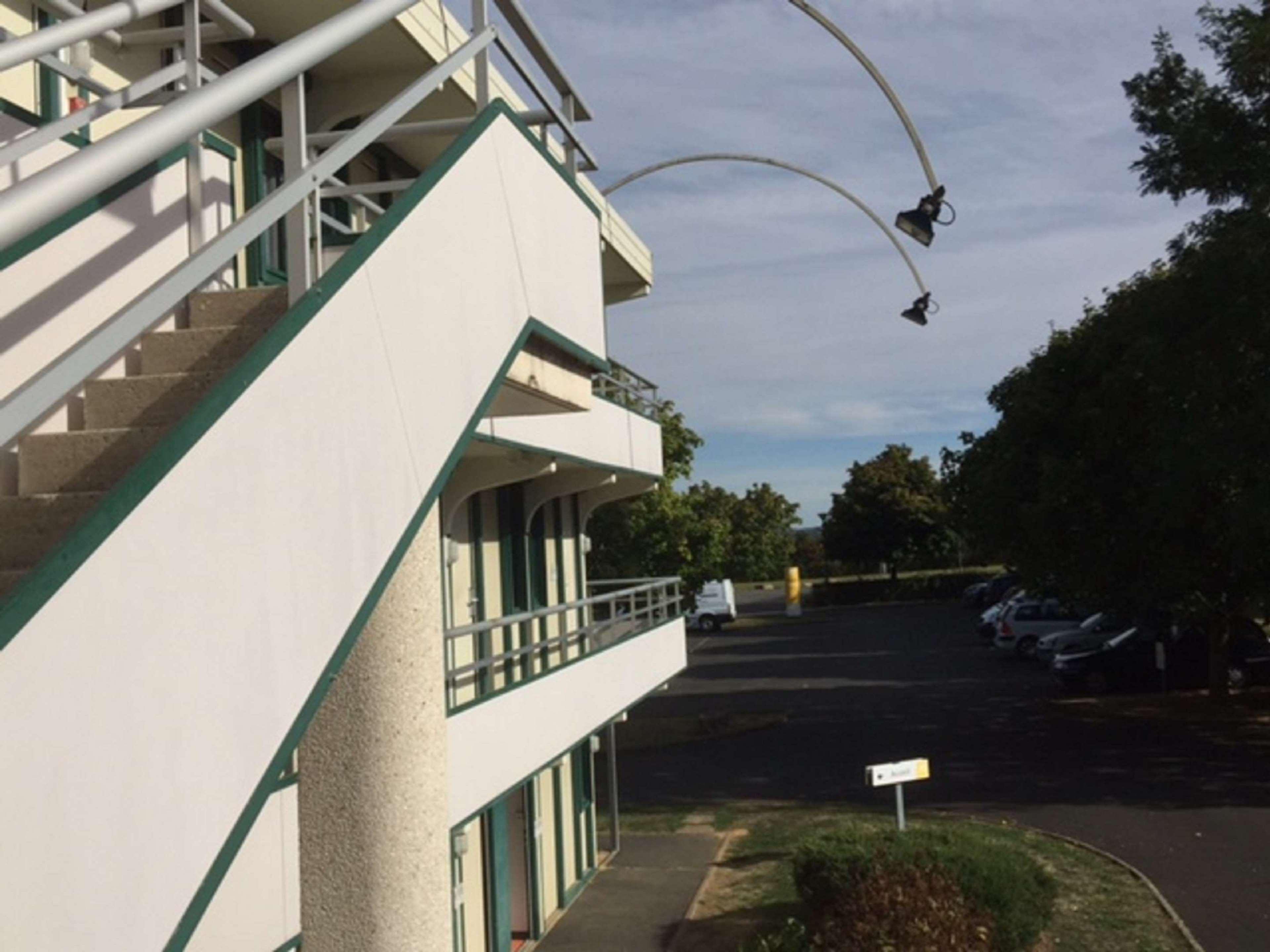 Kyriad Niort - La Creche ภายนอก รูปภาพ
